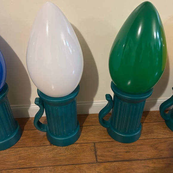 3 ft. Battery Operated LED Jumbo Bulb Holiday Decoration - Picture 4 of 5